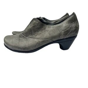 NAOT 39 Womens Size 8 Grey Pull On Heeled Clog Shoe Grey Leather Business Casual